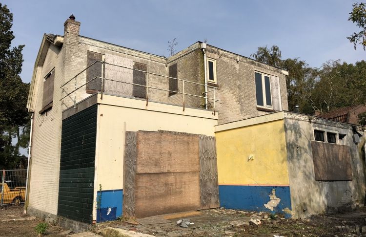 Renovatie/vergroten van een woning/monument te Enkhuizen.